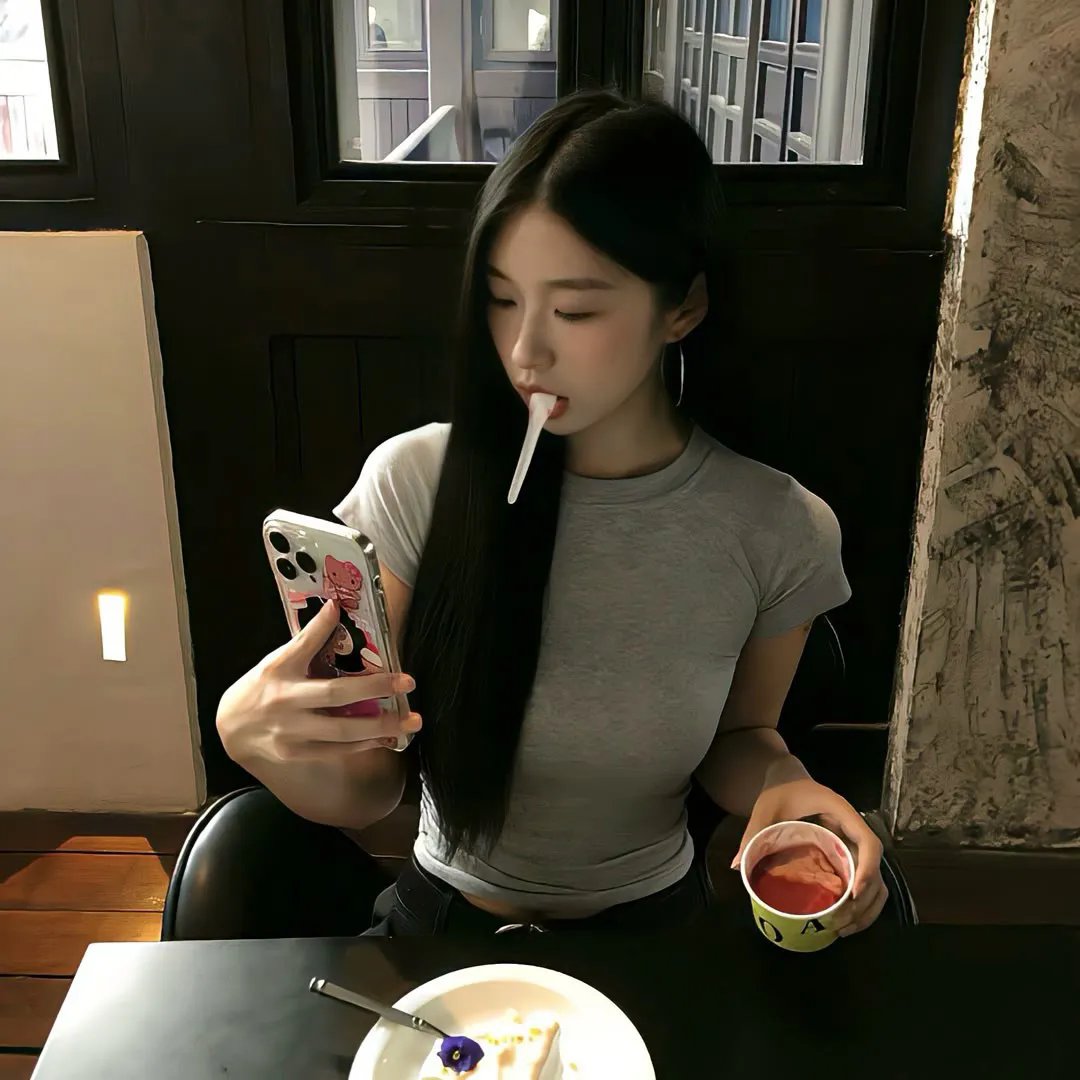 隔墙花